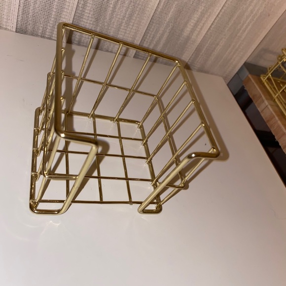 Office desk organizer !! - Picture 10 of 13